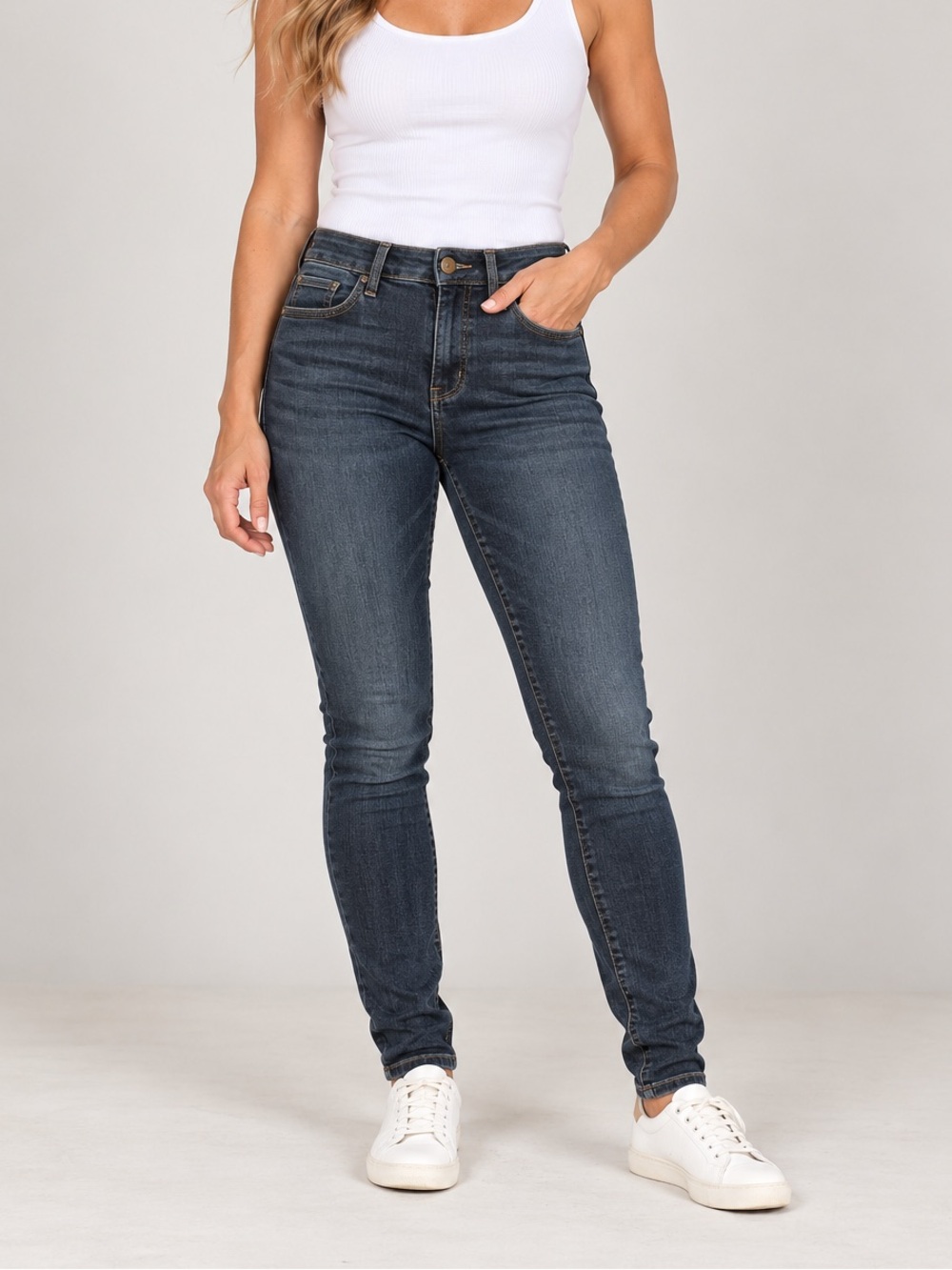 Kut from the Kloth Diana skinny jeans size 12